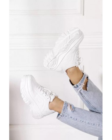 White platform sneaker