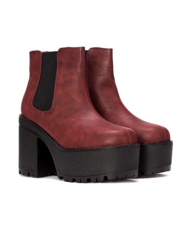 PLATFORM LONDON WINE CHUNKY BOOTS