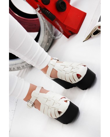 Sandália Flatform CHUNKY Black&White Style