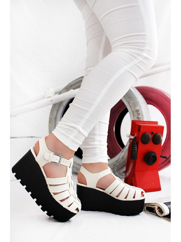 Sandália Flatform CHUNKY Black&White Style