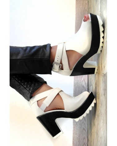 Sapatos Abertos Plataforma CHUNKY White PradToe Ankle Style